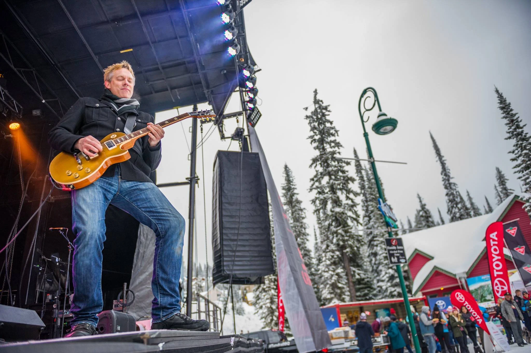 Jon Bos Rocks Corporate Parties Pic